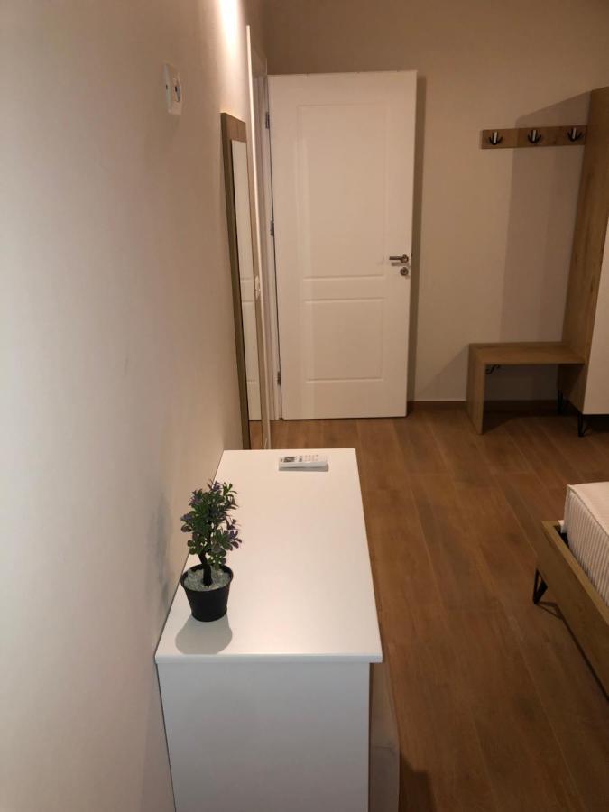 Amazing Familiar Apartments And Rooms Sarande Ngoại thất bức ảnh