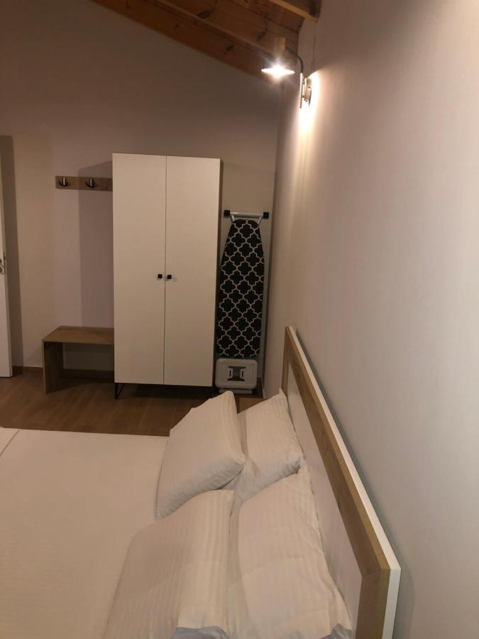 Amazing Familiar Apartments And Rooms Sarande Ngoại thất bức ảnh