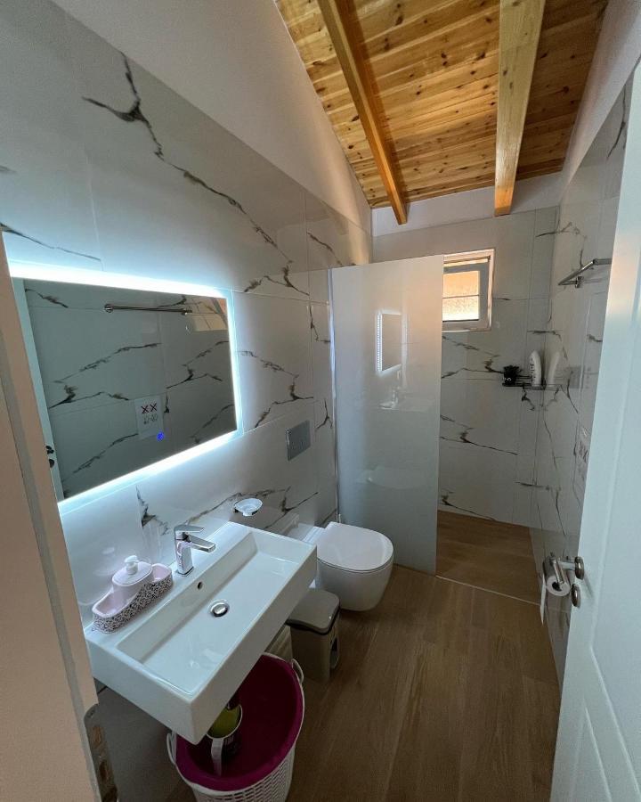 Amazing Familiar Apartments And Rooms Sarande Ngoại thất bức ảnh