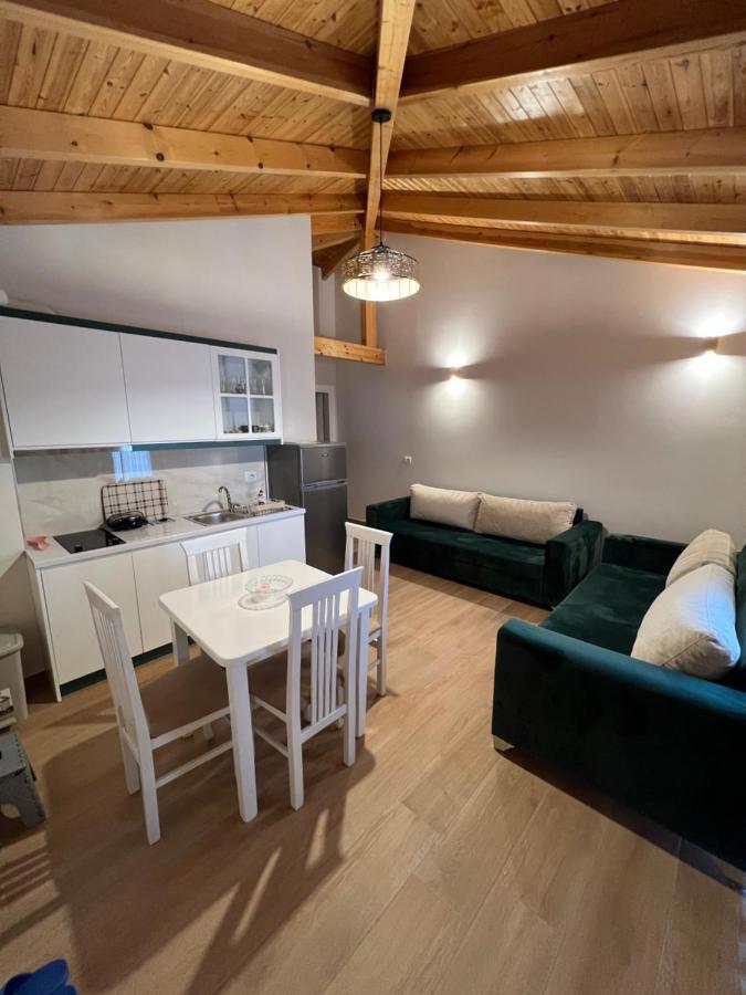 Amazing Familiar Apartments And Rooms Sarande Ngoại thất bức ảnh