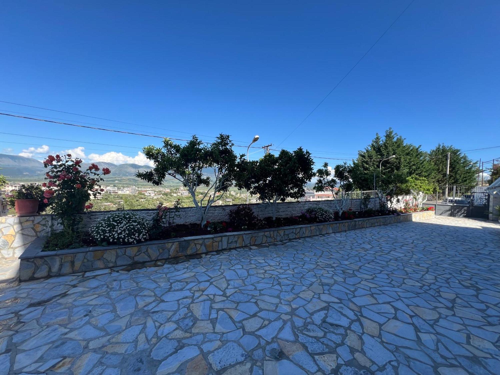 Amazing Familiar Apartments And Rooms Sarande Ngoại thất bức ảnh
